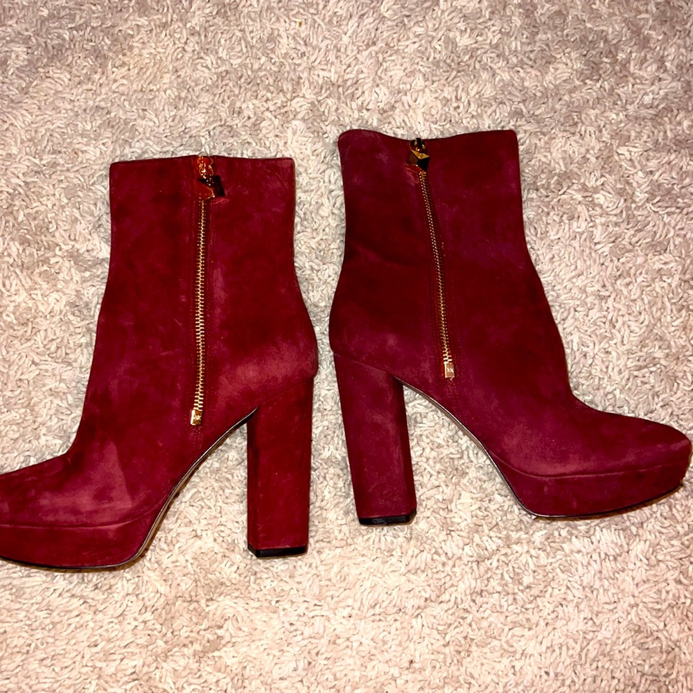 Michael kors frenchie platform maroon color size 8 new damaged box